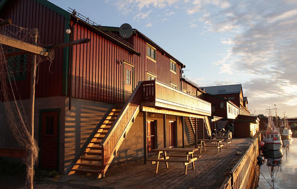 Live Lofoten Fishermen'S Cabins Stamsund Exterior photo